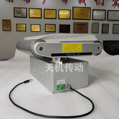 纠偏一体机